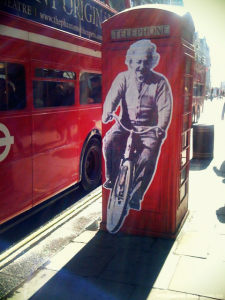 Copyright © 2010 Happy London.